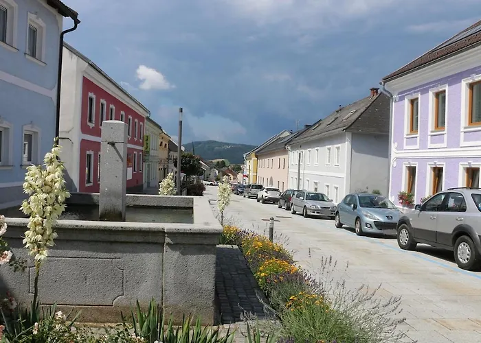 Fragner-stutz 公寓 *