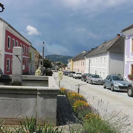 Fragner-stutz شقة *